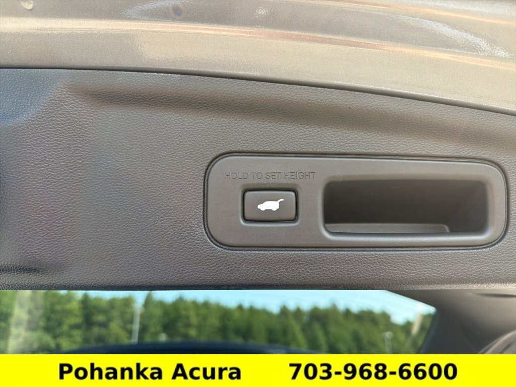 Certified 2024 Acura MDX w/ Technology Package AWD/4WD image 30