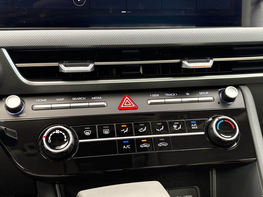 New 2025 Hyundai Sonata SE FWD image 25