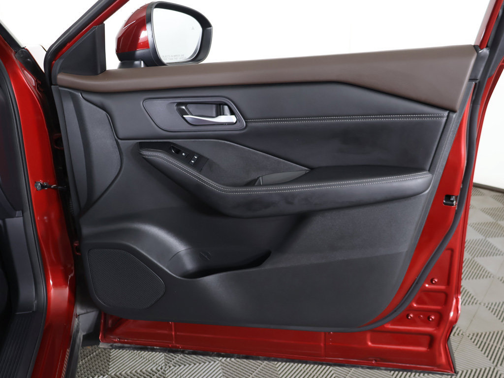 Used 2023 Nissan Rogue SV w/ SV Premium B Package FWD image 26