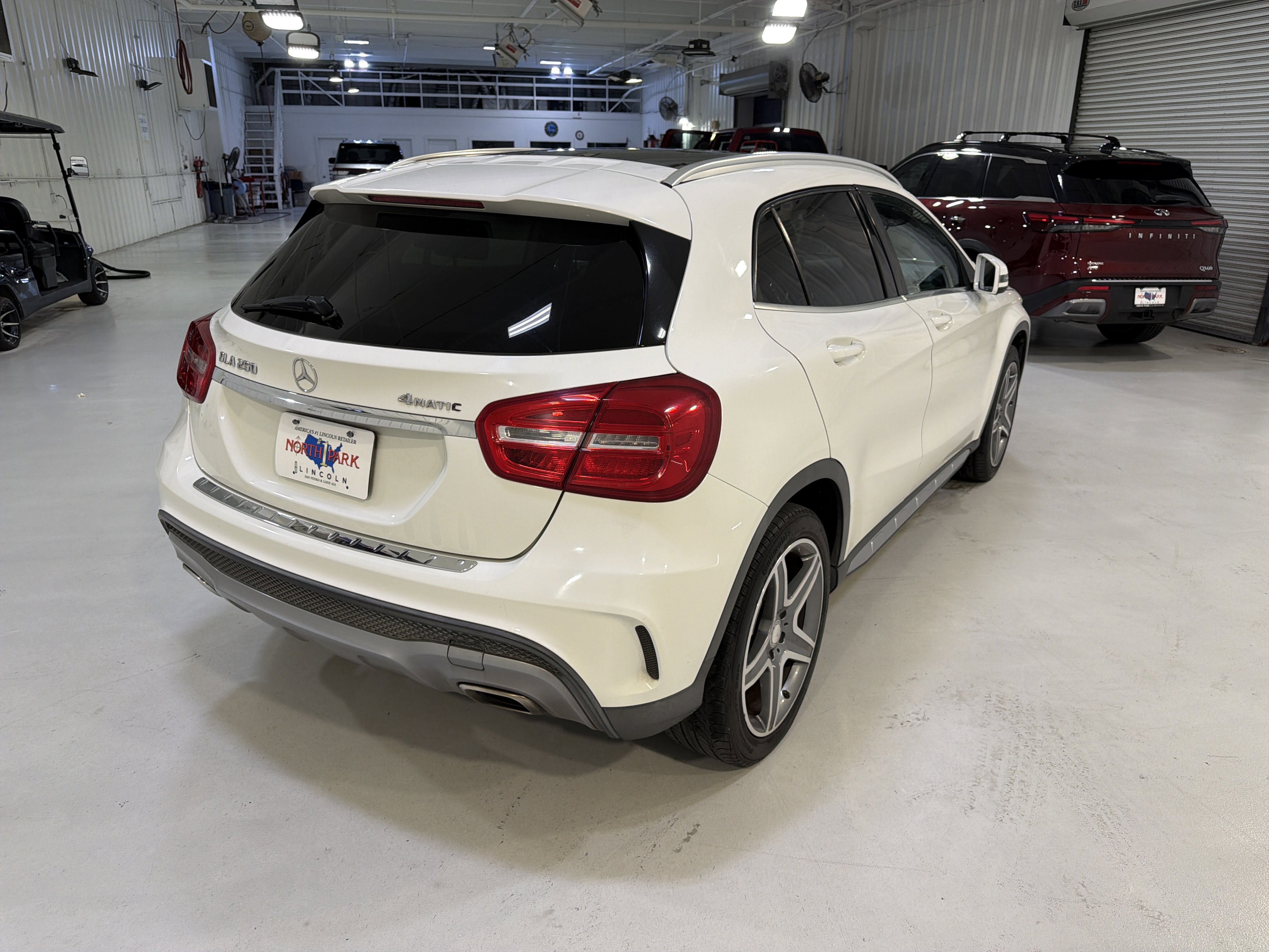 Used 2015 Mercedes-Benz GLA 250 4MATIC image 5