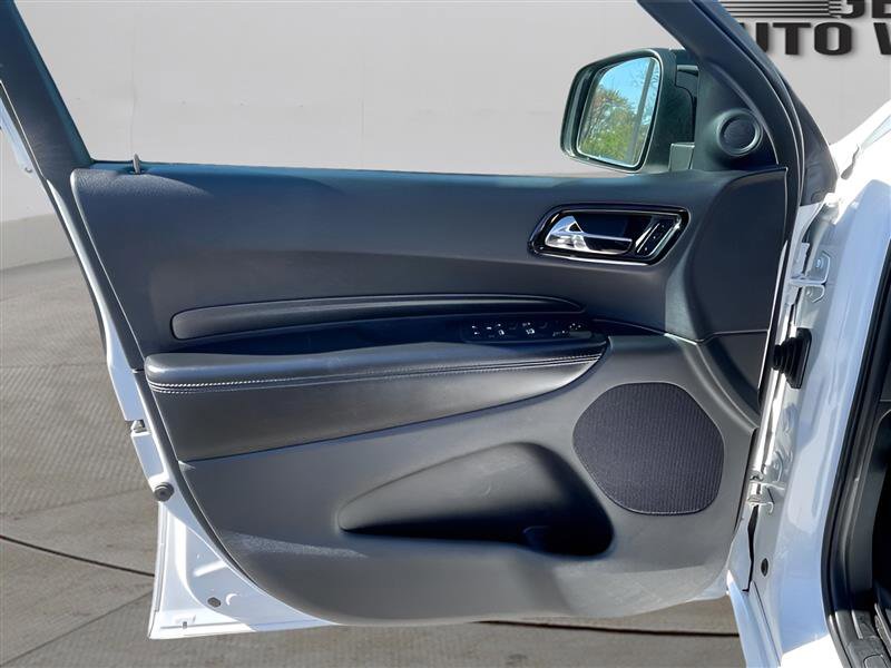 Used 2022 Dodge Durango GT image 11