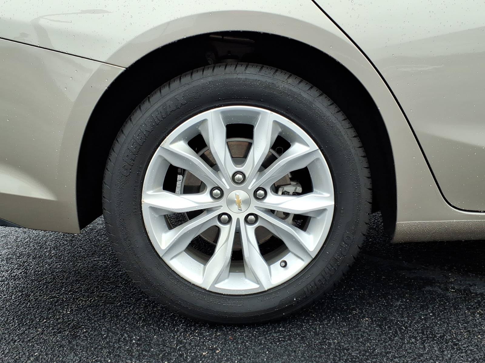 Used 2024 Chevrolet Malibu LT FWD image 10