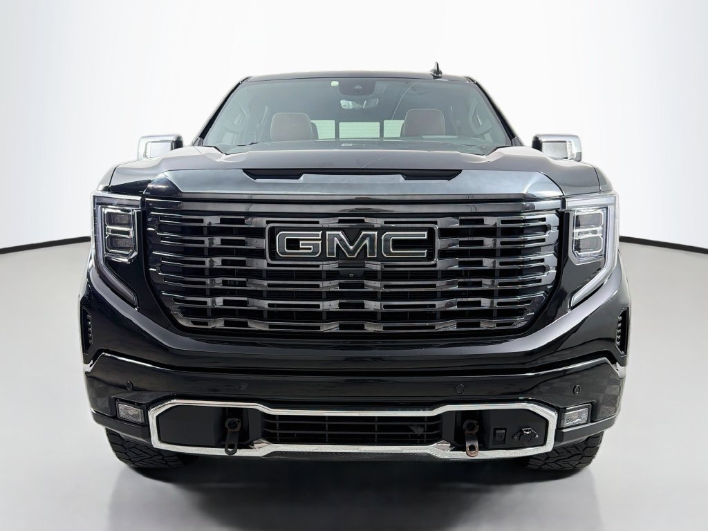 Used 2023 GMC Sierra 1500 Denali Ultimate AWD/4WD image 2