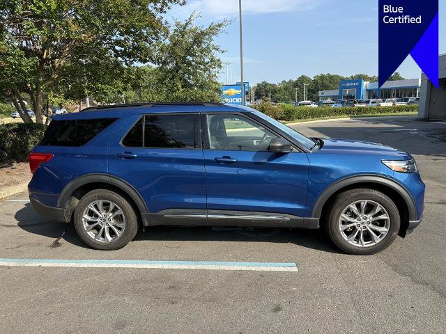 Certified 2022 Ford Explorer XLT w/ Equipment Group 202A AWD/4WD image 4