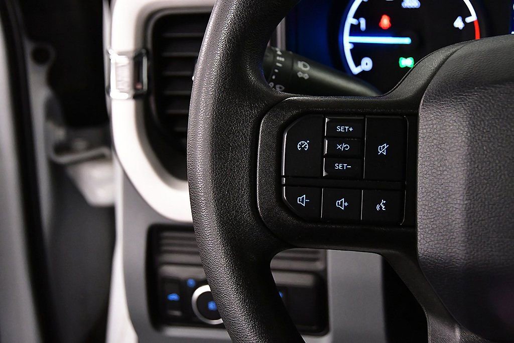 Used 2024 Ford F350 XLT image 22