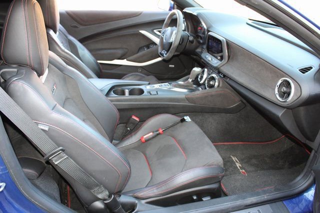 Used 2021 Chevrolet Camaro ZL1 image 18
