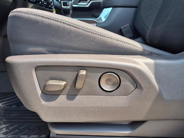 New 2026 Chevrolet Silverado 1500 LT Trail Boss w/ Convenience Package II AWD/4WD image 17