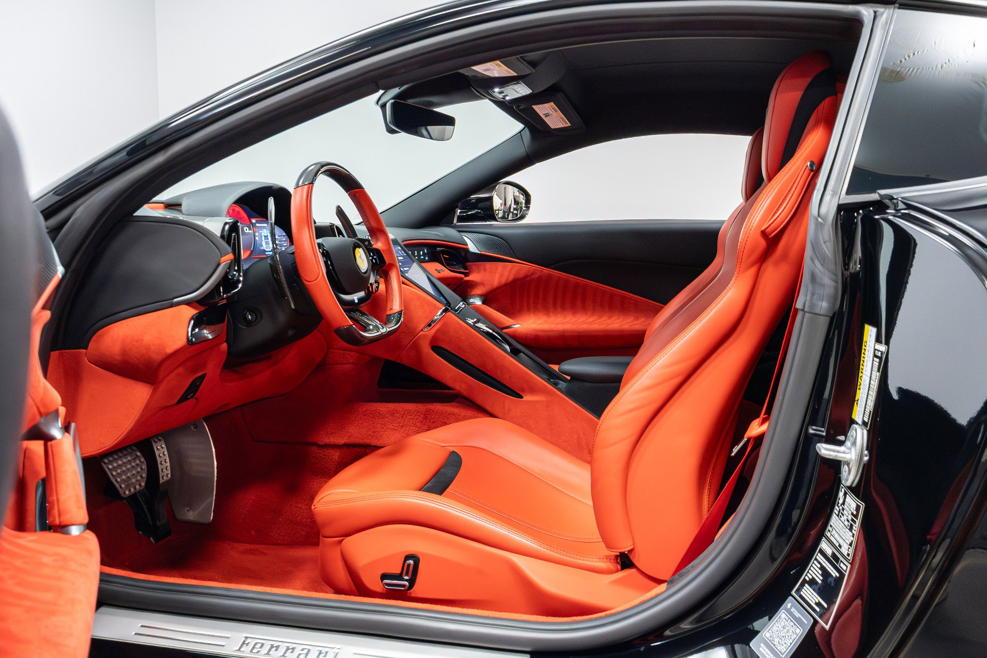 Used 2022 Ferrari Roma image 5