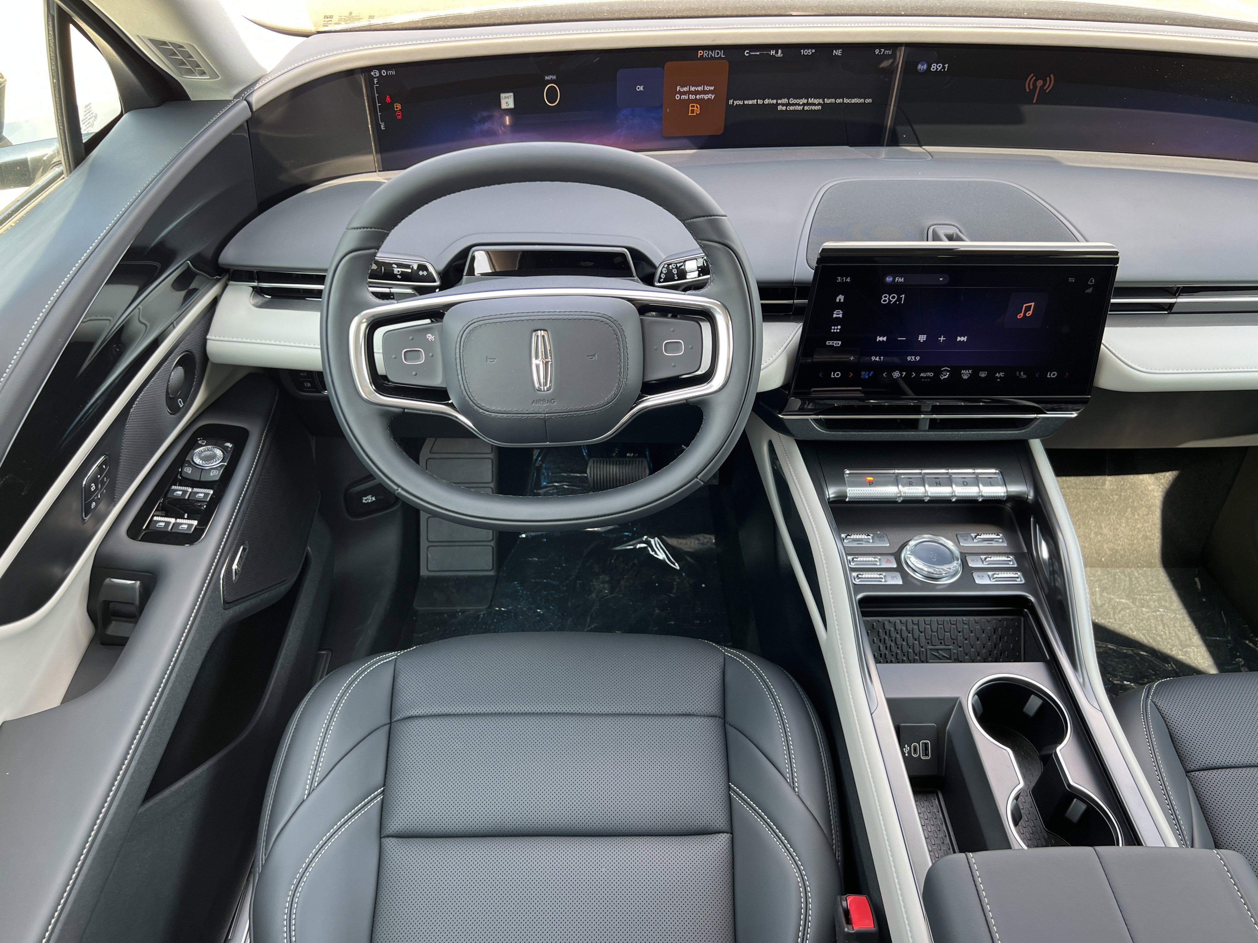 New 2025 Lincoln Nautilus Premier w/ Equipment Group 102A image 16