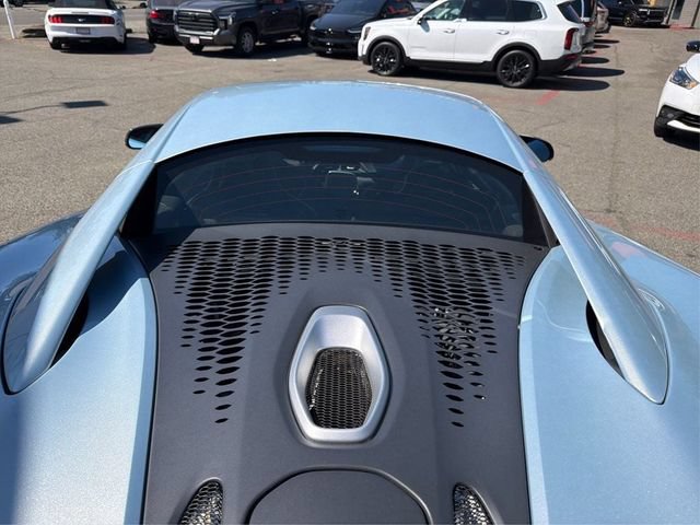 Used 2023 McLaren Artura RWD image 21