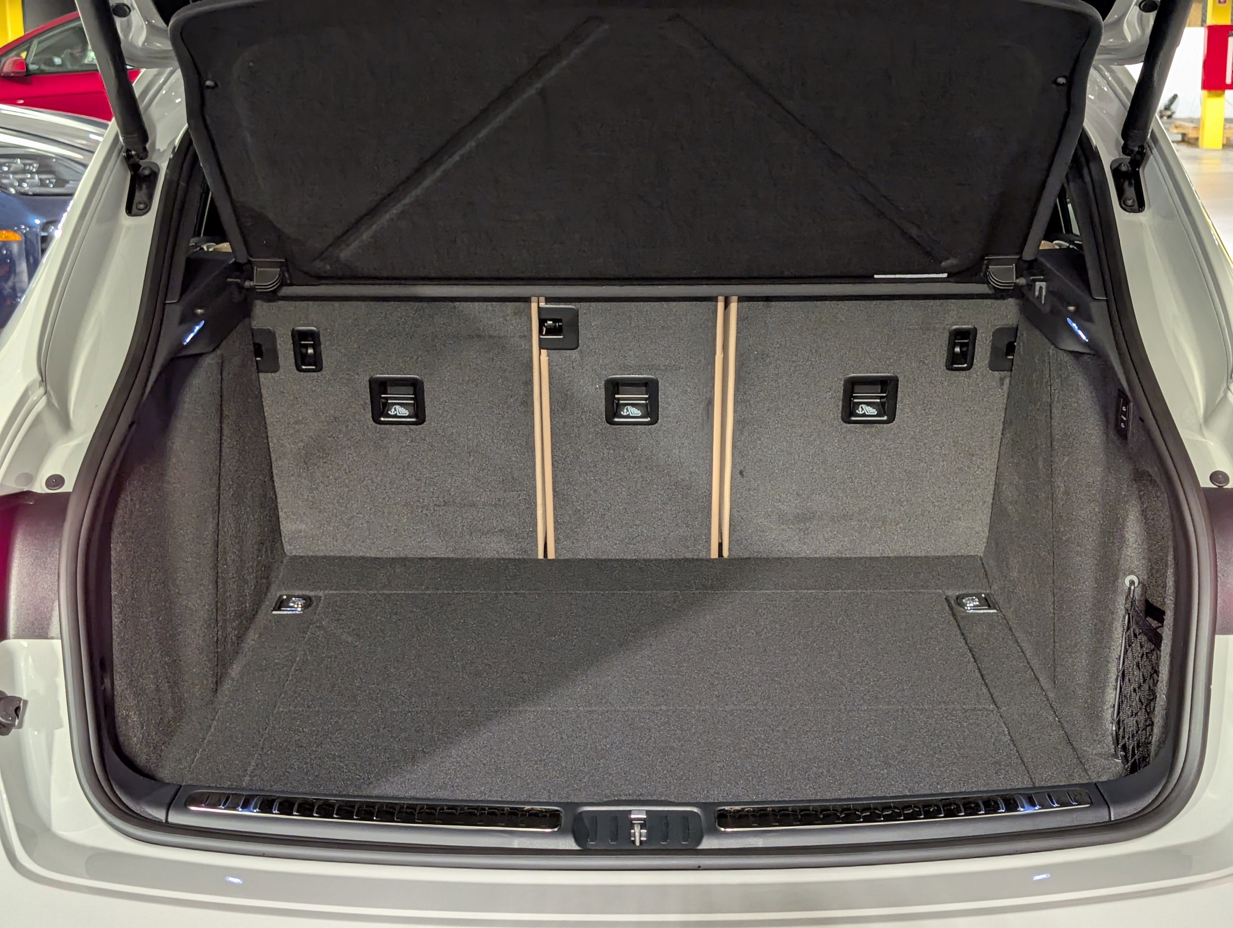 New 2026 Porsche Macan S image 23