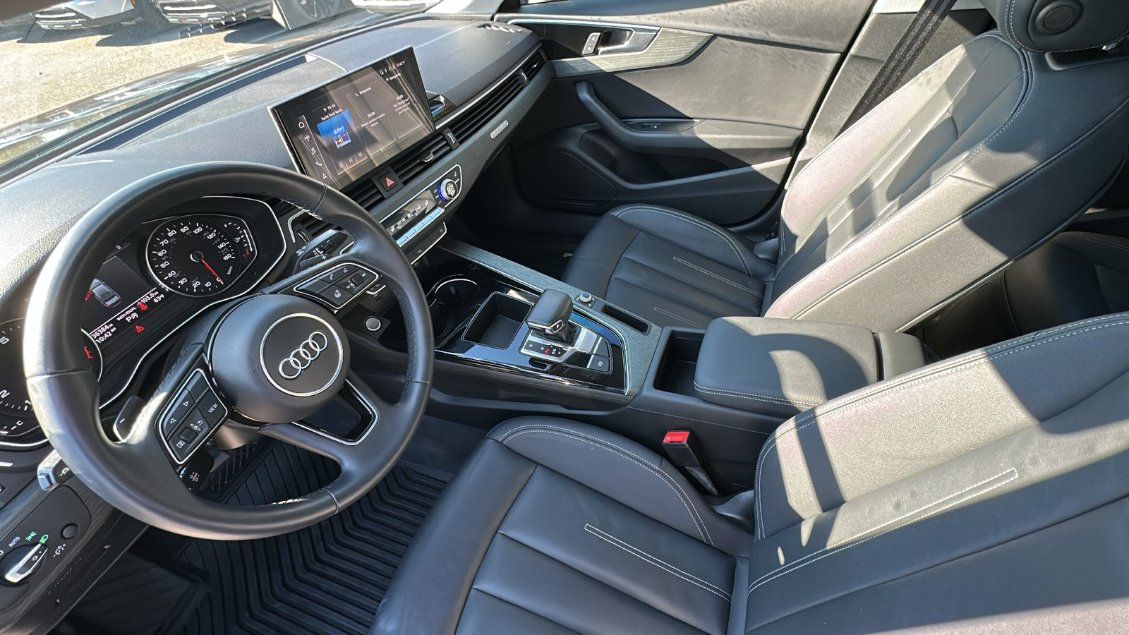 Used 2021 Audi A4 2.0T Premium w/ Convenience Package AWD/4WD image 22