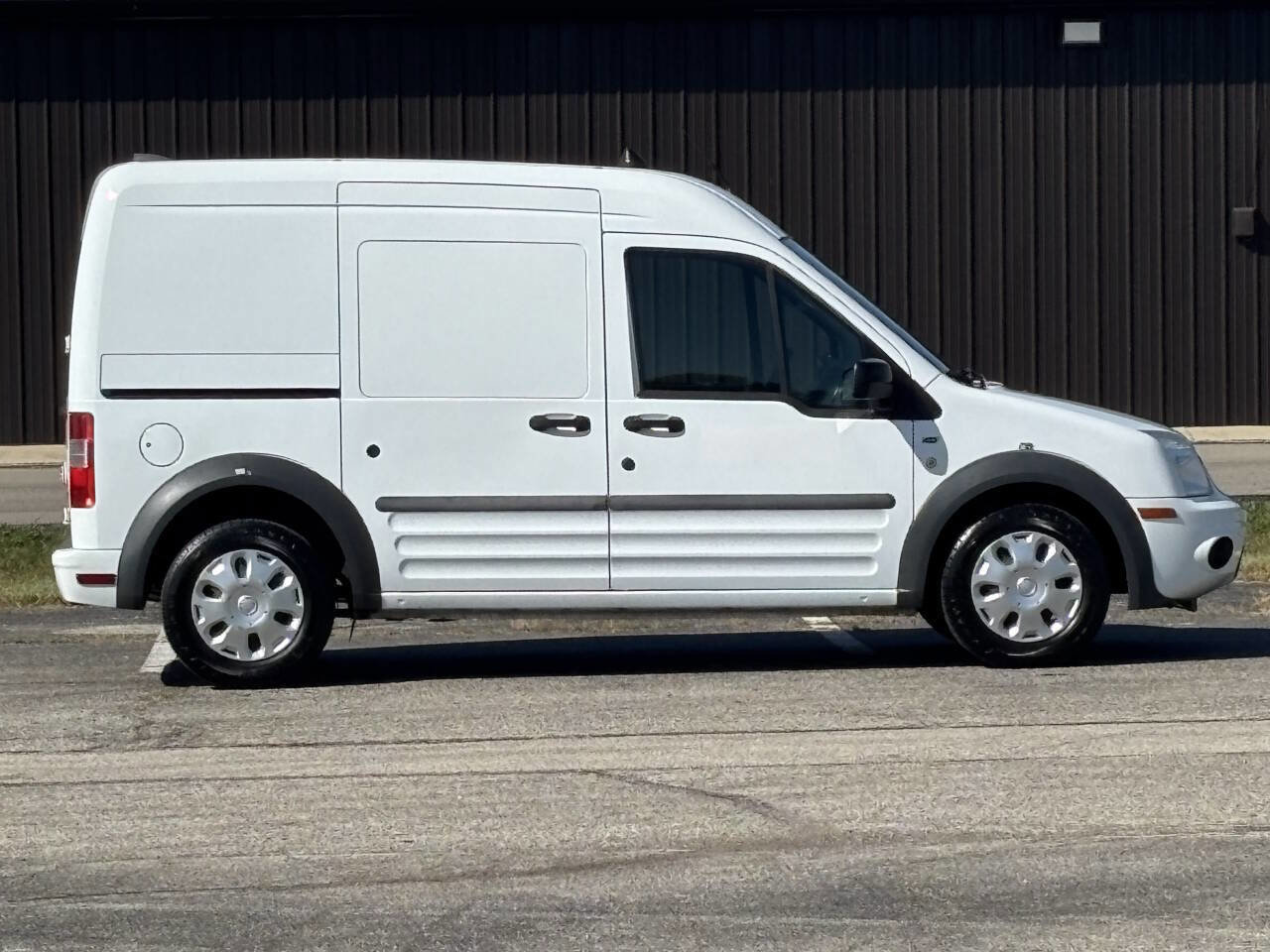 Used 2012 Ford Transit Connect XLT image 2
