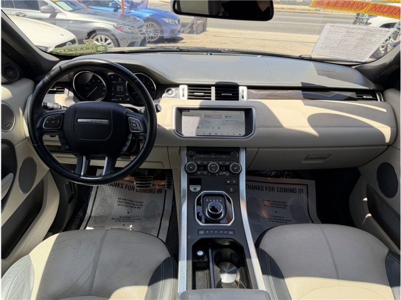 Used 2018 Land Rover Range Rover Evoque HSE Dynamic AWD/4WD image 29