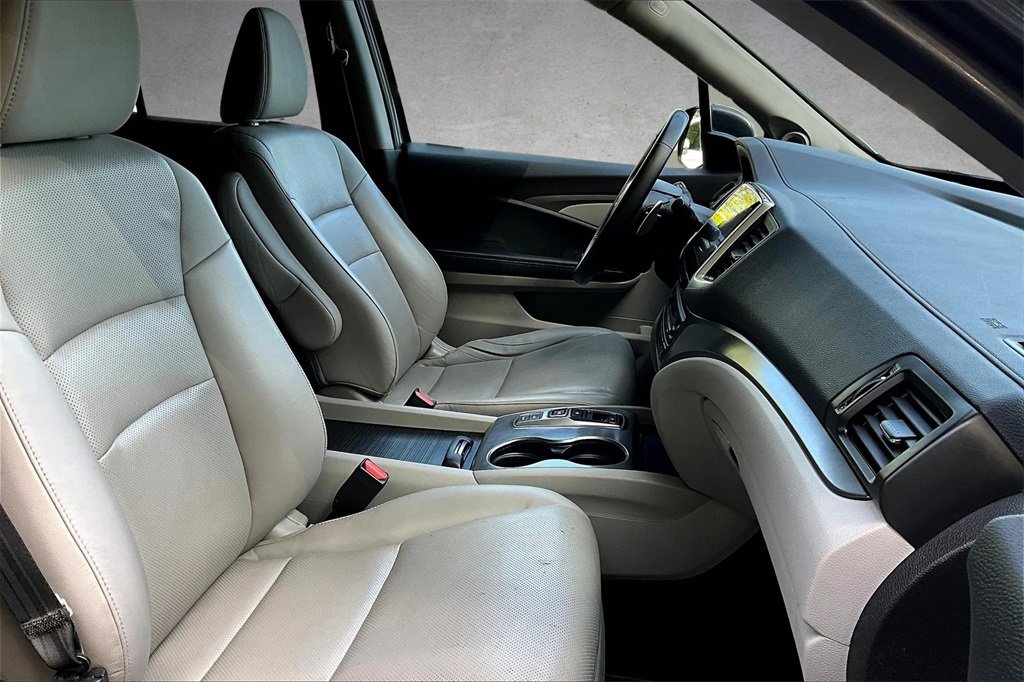 Used 2020 Honda Ridgeline RTL image 24