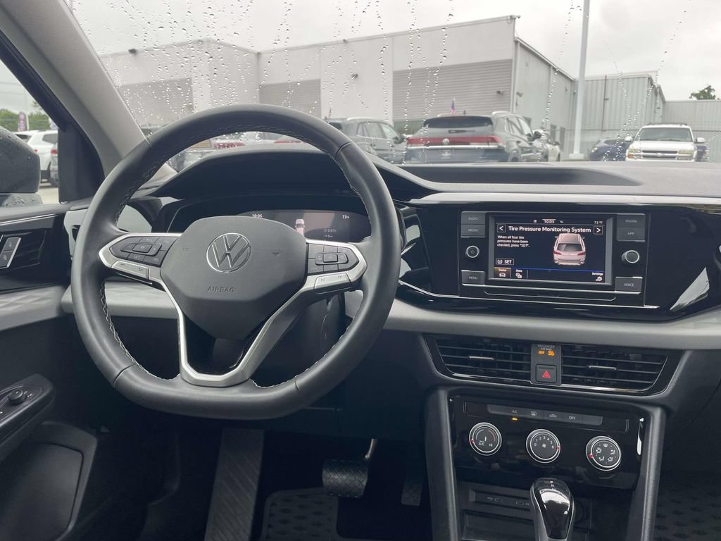 Certified 2024 Volkswagen Taos S FWD image 16