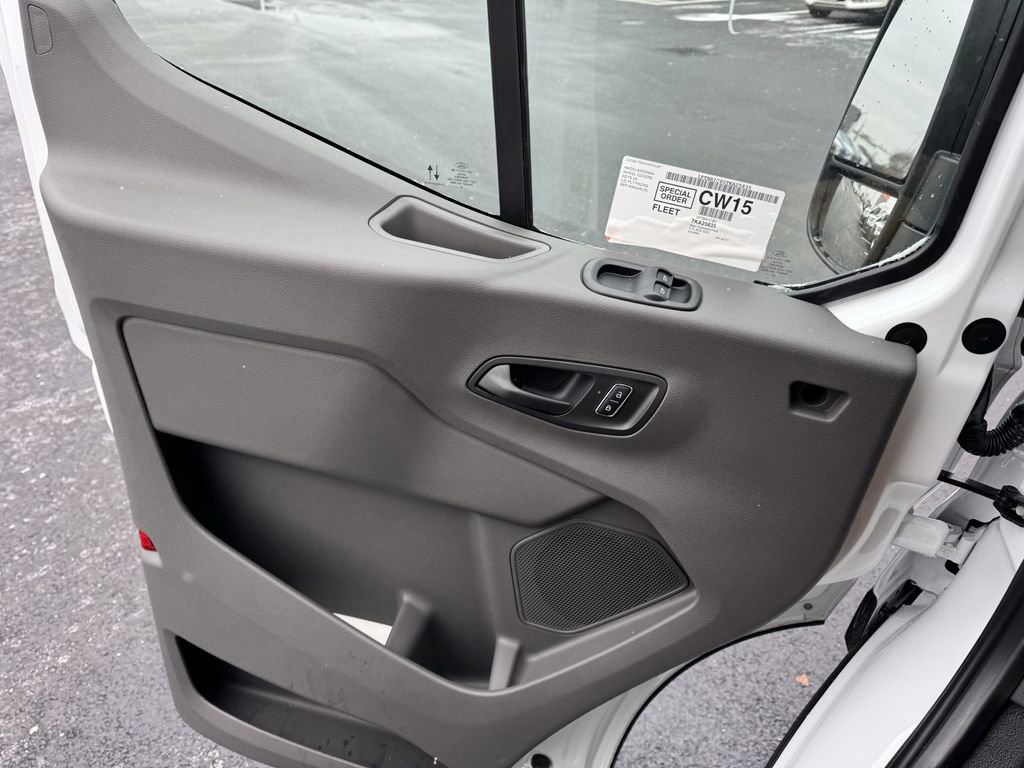New 2026 Ford Transit 250 148 Medium Roof image 22