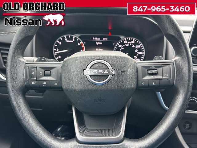 Used 2025 Nissan Rogue S AWD/4WD image 21