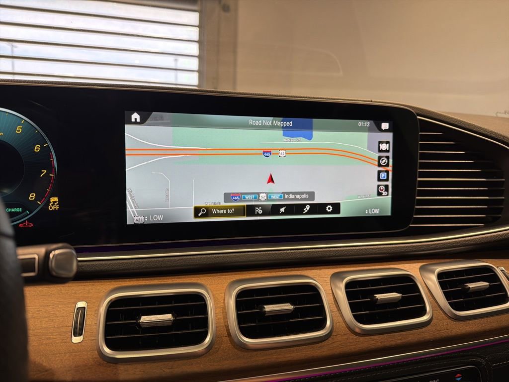 Used 2022 Mercedes-Benz GLE 450 4MATIC w/ AMG Line Exterior image 18