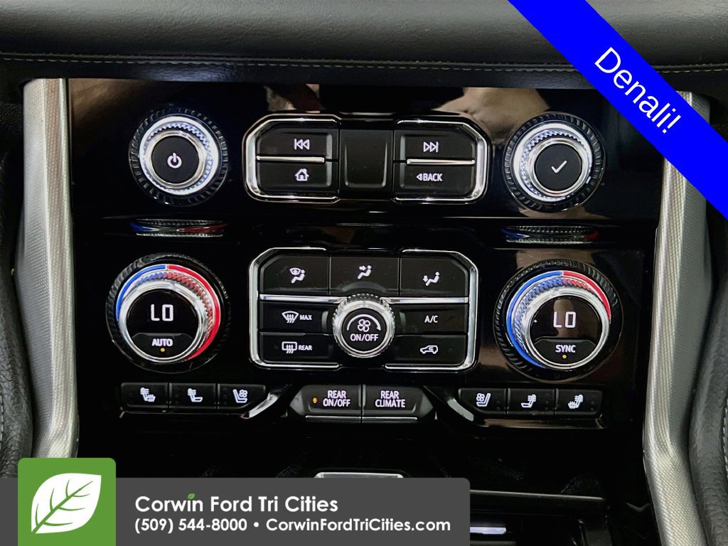 Used 2021 GMC Yukon XL Denali AWD/4WD image 8