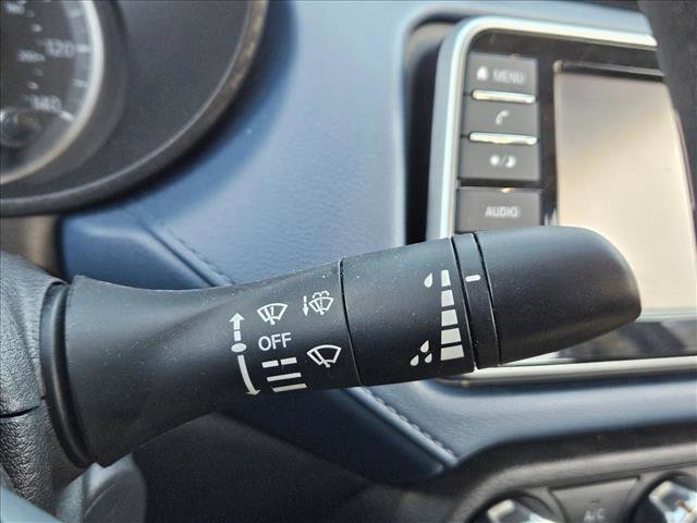 Used 2025 Nissan Versa SV image 13