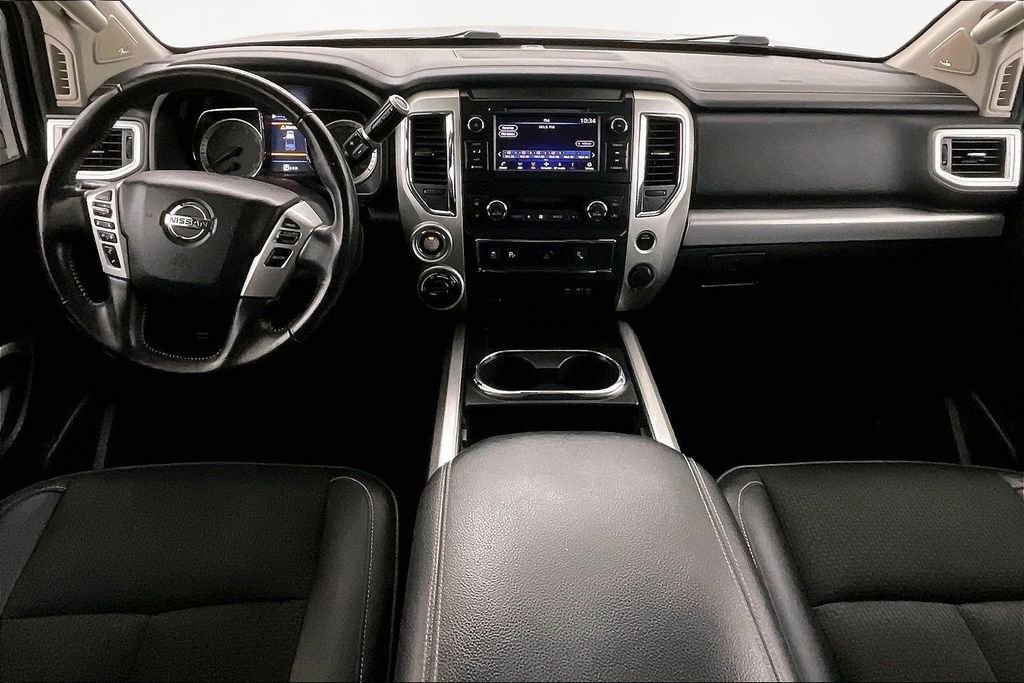Used 2019 Nissan Titan PRO-4X w/ Pro-4x Utility Package image 8
