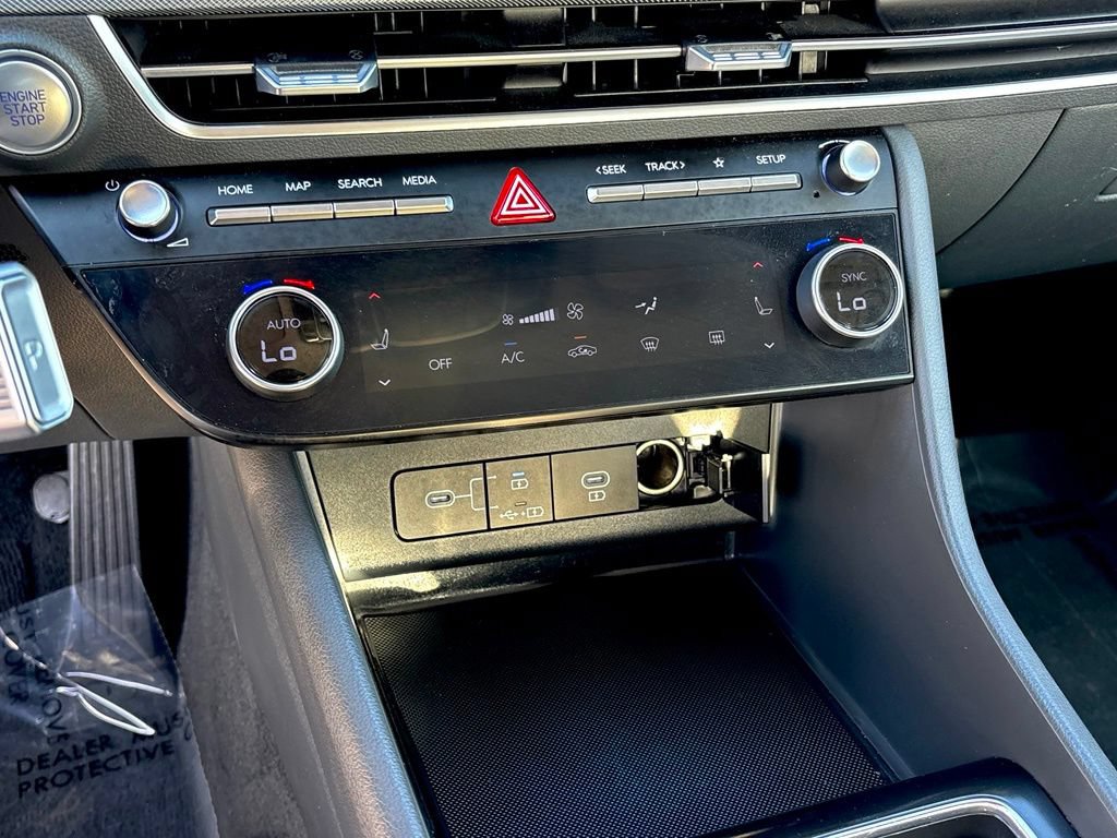 Used 2024 Hyundai Sonata SEL FWD image 19