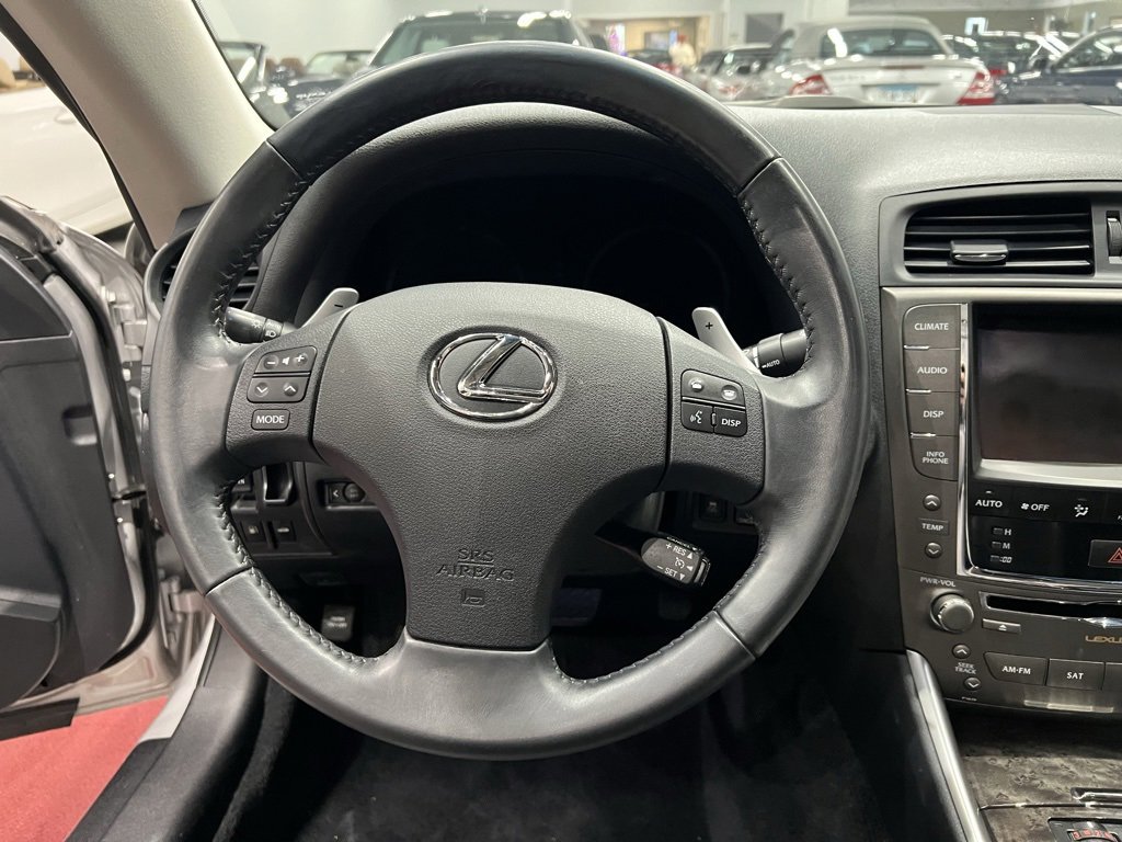 Used 2010 Lexus IS 350C image 36