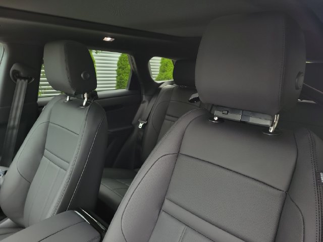 New 2026 Land Rover Range Rover Evoque S AWD/4WD image 19