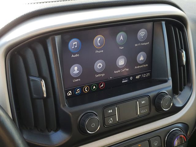 Used 2020 GMC Canyon Denali image 13