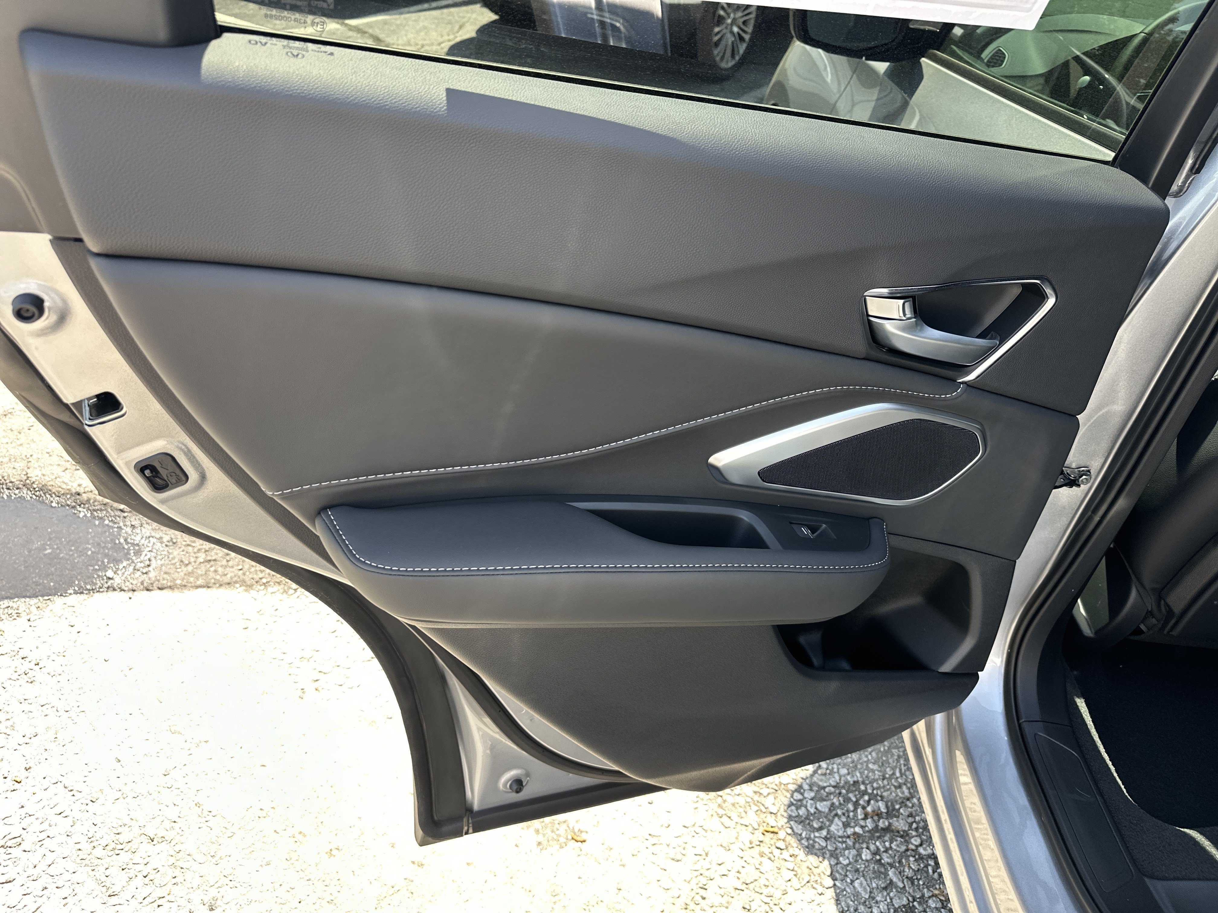 New 2026 Acura RDX SH-AWD image 14