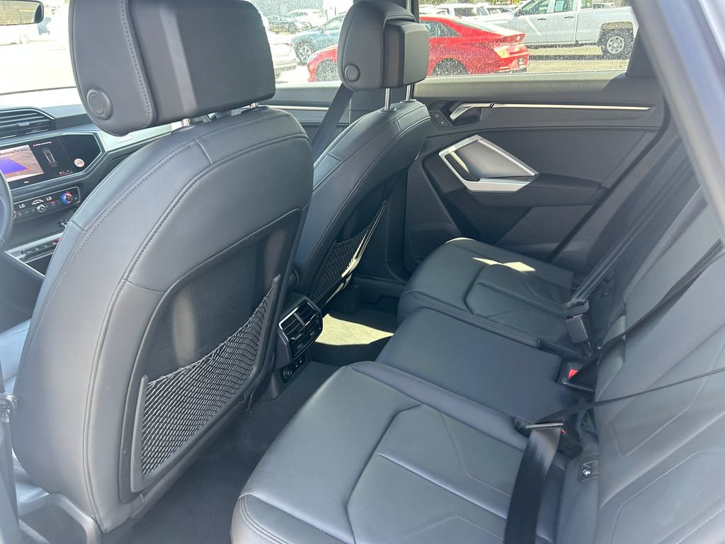 Used 2025 Audi Q3 2.0T Premium AWD/4WD image 29