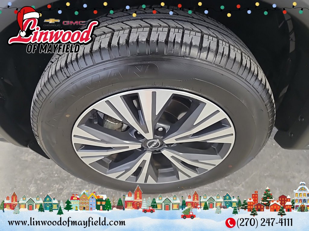 Used 2023 Nissan Rogue SV image 6