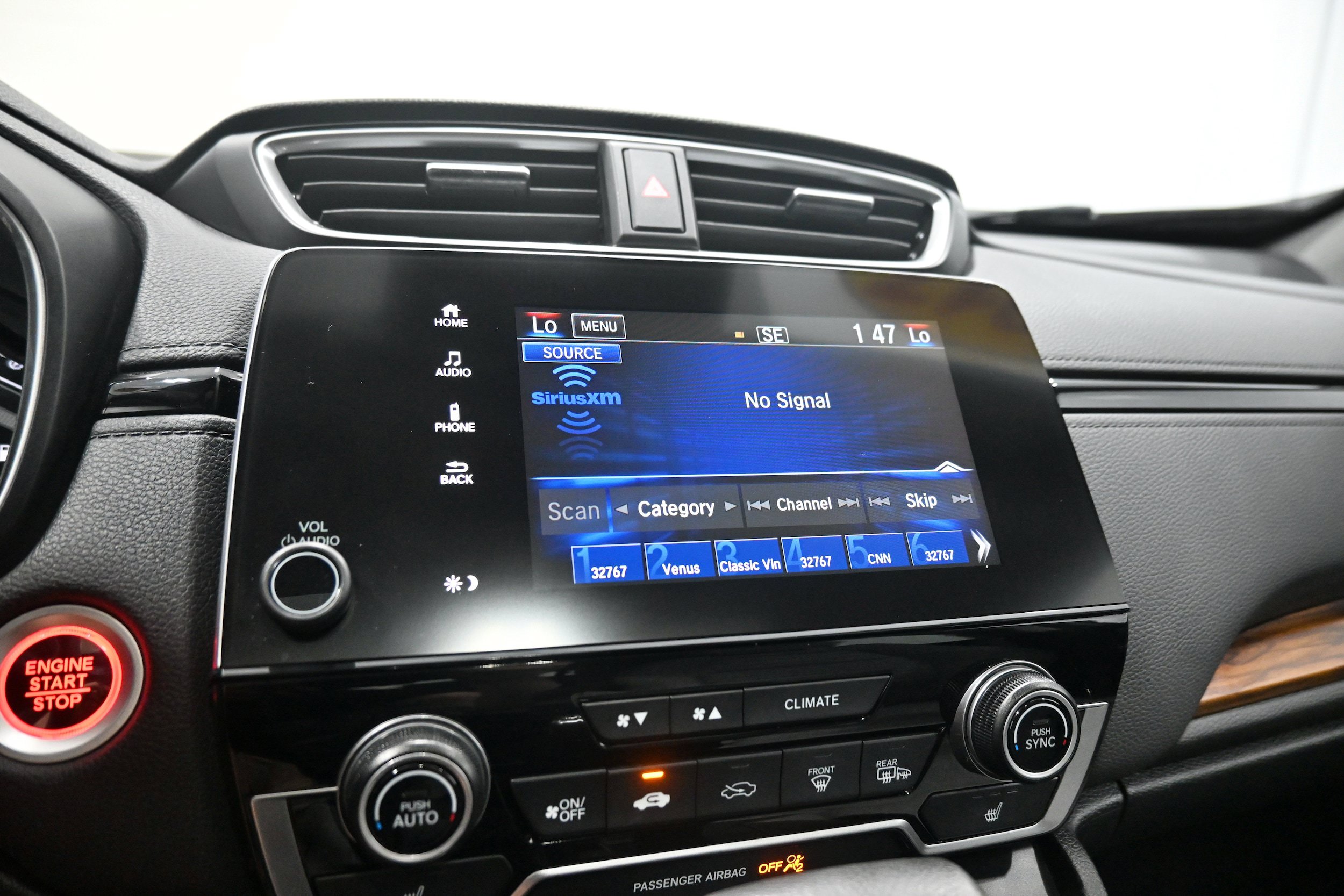 Used 2017 Honda CR-V EX image 10