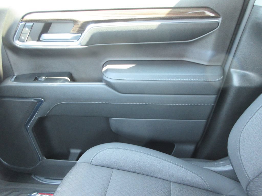 Certified 2024 Chevrolet Silverado 1500 LT AWD/4WD image 33