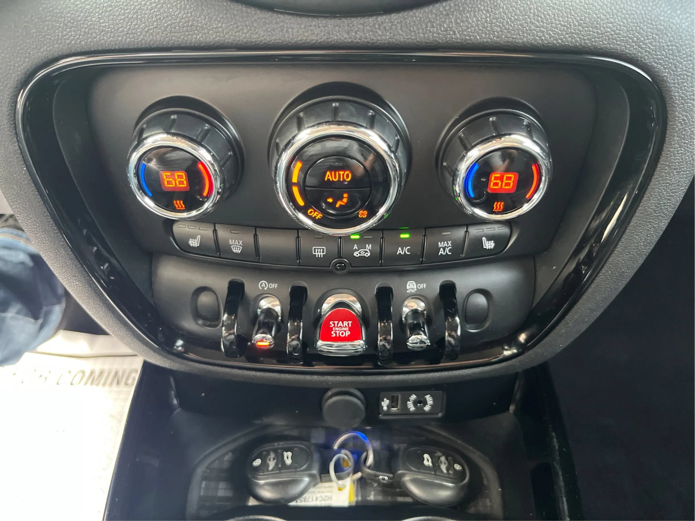 Used 2017 MINI Cooper Clubman ALL4 AWD/4WD image 25