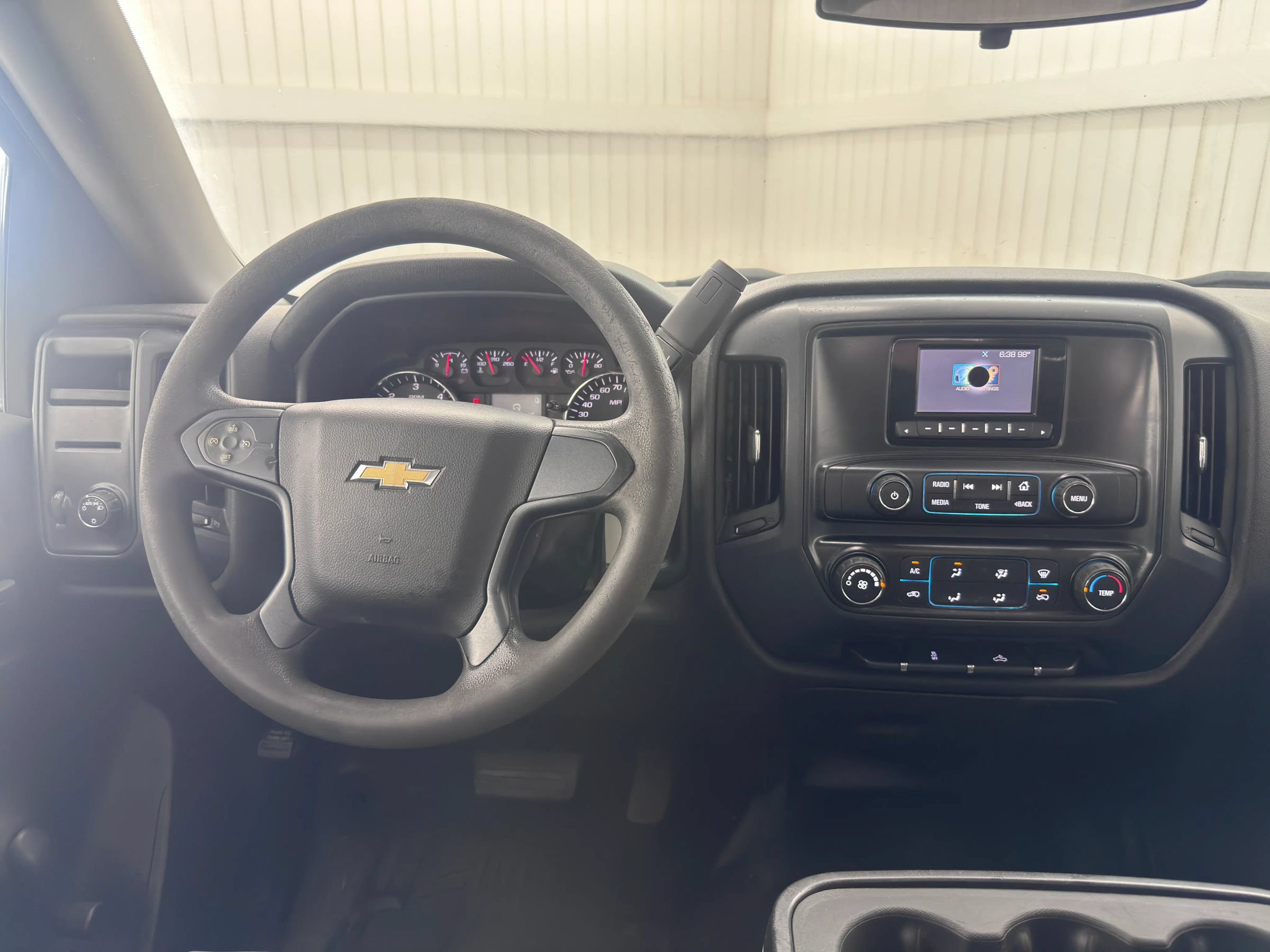 Used 2015 Chevrolet Silverado 1500 W/T RWD image 12