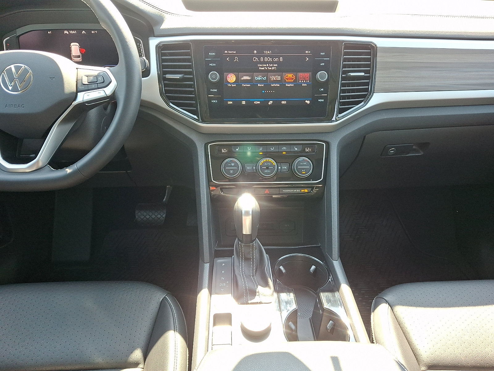 Used 2023 Volkswagen Atlas SEL AWD/4WD image 15