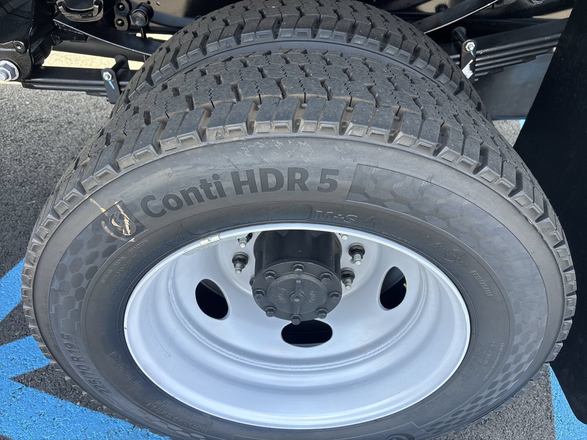 New 2026 Ford F550 4x4 Supercab Super Duty image 18