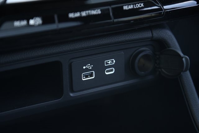 New 2025 Honda Pilot Black Edition image 39