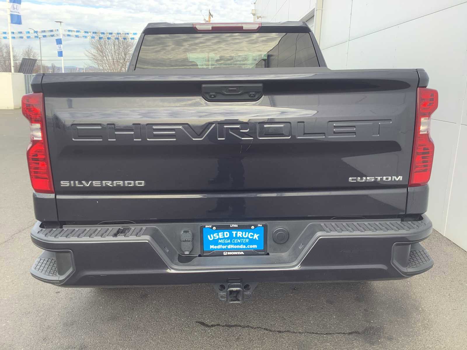 Used 2022 Chevrolet Silverado 1500 Custom image 5