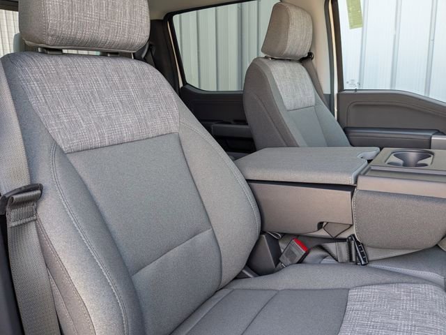 New 2026 Ford F450 XLT w/ XLT Premium Package image 32