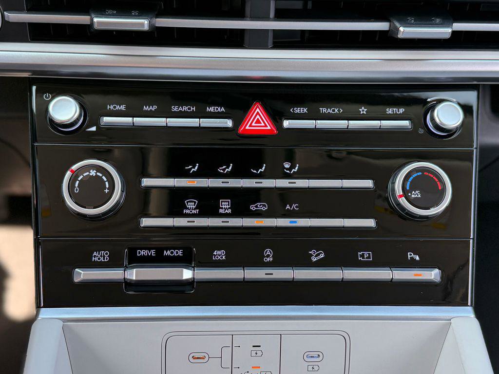 New 2026 Hyundai Santa Fe SE image 23