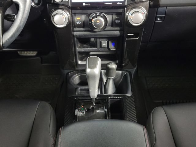 Used 2023 Toyota 4Runner TRD Off-Road Premium w/ Moonroof Package AWD/4WD image 26