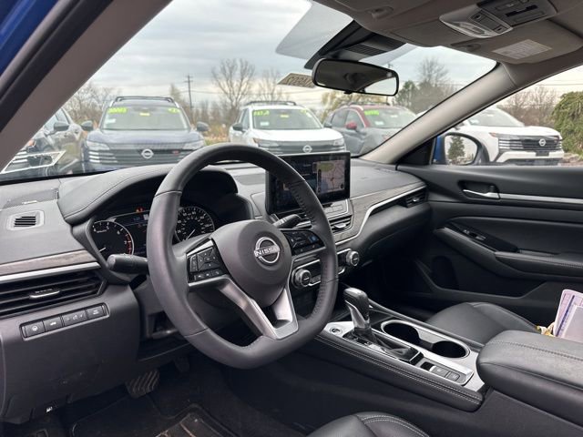 Certified 2025 Nissan Altima 2.5 SL FWD image 9