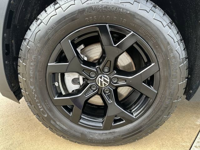 Certified 2023 GMC Acadia SLT w/ Preferred Package image 22