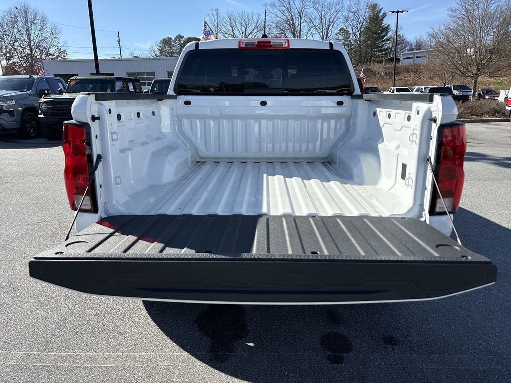 New 2025 Chevrolet Colorado W/T image 26