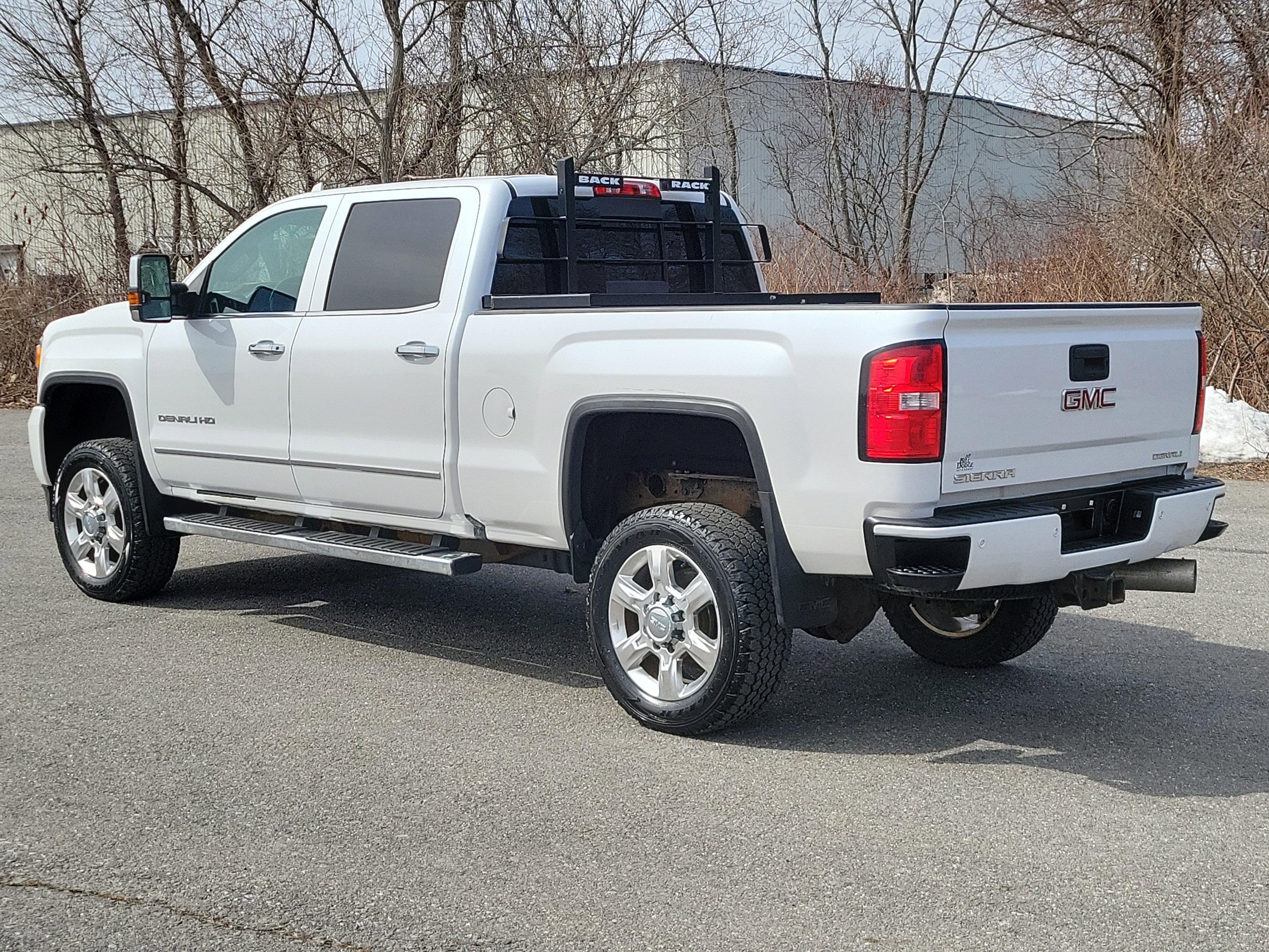 Used 2019 GMC Sierra 2500 Denali w/ Duramax Plus Package image 7