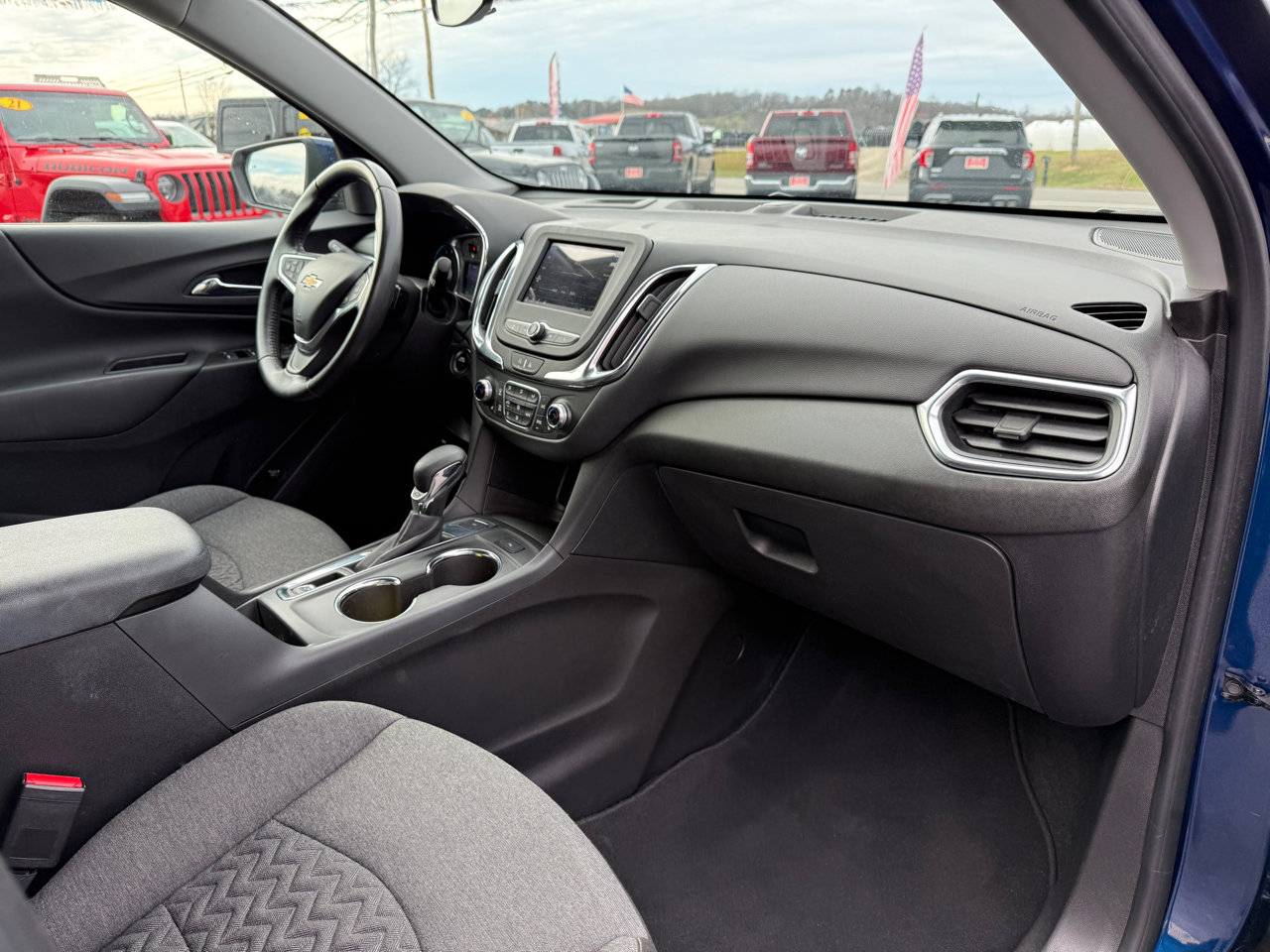 Used 2022 Chevrolet Equinox LT image 30