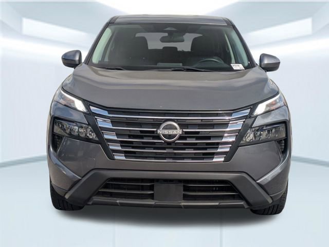 Used 2024 Nissan Rogue SV AWD/4WD image 11